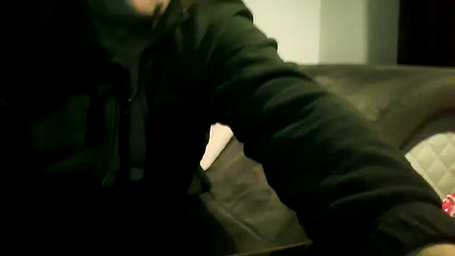 Snapshot of Soloyan chatting on November 2025 10:34:02 PM Soloyan online show from November 2025 10:34:02 PM