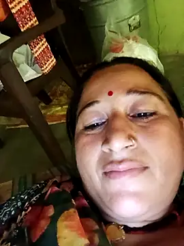 Snapshot of Haliya8 chatting on May 2026 11:05:02 AM Haliya8 online show from May 2026 11:05:02 AM