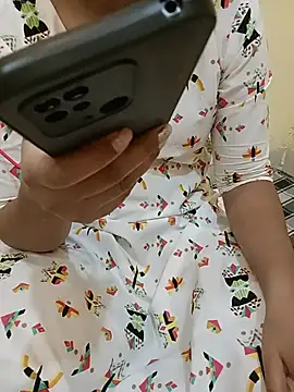 Snapshot of Seema_yadav01 chatting on July 2026 05:01:01 AM Seema yadav01 online show from July 2026 05:01:01 AM