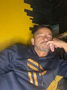 daddy3945 online show from June 2026 08:09:01 PM