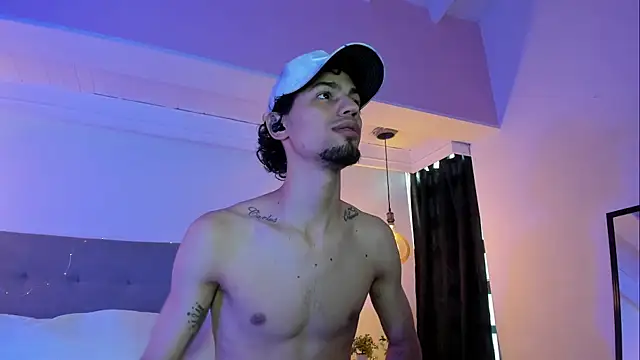 MichaelEvanss  online show from May 2026 12:45:02 PM