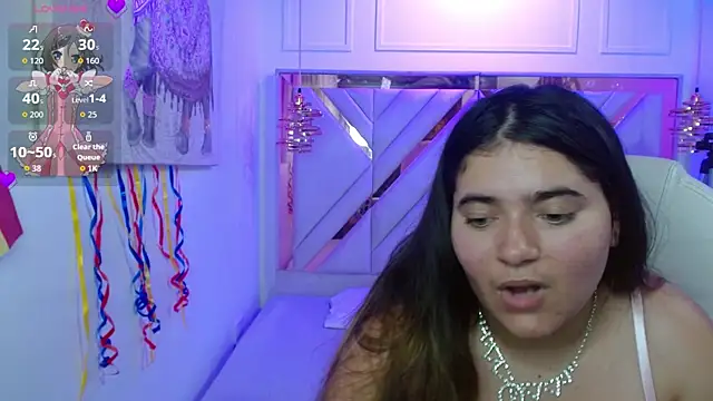Snapshot of Laurha_ chatting on July 2026 07:40:01 PM Laurha online show from July 2026 07:40:01 PM