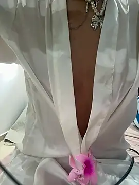 Betsy 123 online show from May 2026 12:32:02 PM