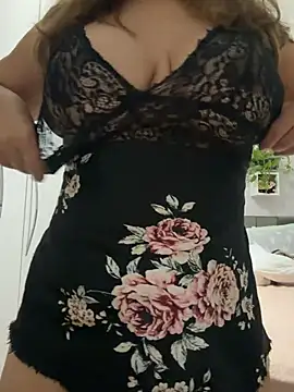 Snapshot of Mariiii_morena chatting on July 2026 09:22:02 AM Mariiii morena online show from July 2026 09:22:02 AM