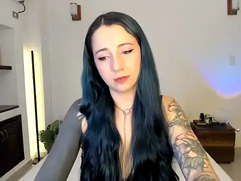 EvangelineLoveee online show from July 2026 08:47:02 PM