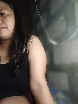 Snapshot of belove_hot43 chatting on June 2026 03:33:01 AM belove hot43 online show from June 2026 03:33:01 AM