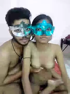 Snapshot of husband_wife_12 chatting on June 2026 05:59:01 PM husband wife 12 online show from June 2026 05:59:01 PM