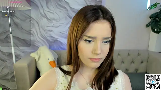 Snapshot of Lonny_Peach chatting on August 2026 02:59:01 AM Lonny Peach online show from August 2026 02:59:01 AM