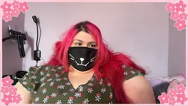 Snapshot of Lady_KitsuneBIG chatting on May 2026 12:21:01 PM Lady KitsuneBIG online show from May 2026 12:21:01 PM