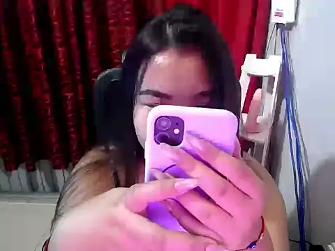 Snapshot of hotchickgirl chatting on June 2026 08:09:02 AM hotchickgirl online show from June 2026 08:09:02 AM