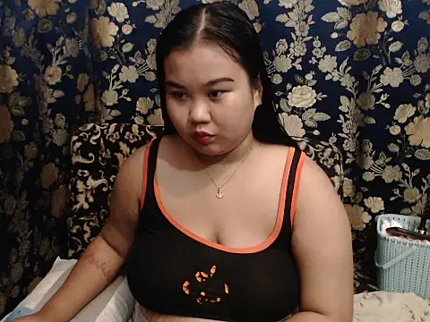 Snapshot of hotchickgirl chatting on July 2026 09:01:02 AM hotchickgirl online show from July 2026 09:01:02 AM