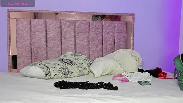 Snapshot of selene_cute05 chatting on May 2026 10:05:01 PM selene cute05 online show from May 2026 10:05:01 PM