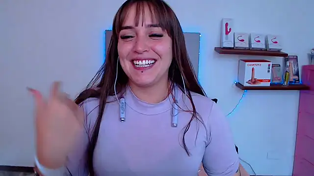 Snapshot of anyela_bubble18 chatting on June 2026 07:59:02 PM anyela bubble18 online show from June 2026 07:59:02 PM