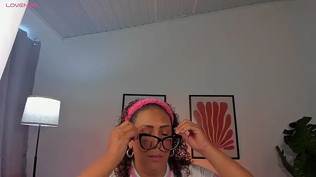 Eva-Millss online show from June 2026 08:23:01 PM
