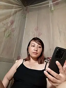 ABCKUTE20 online show from May 2026 05:02:02 AM