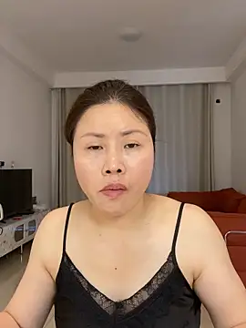 Fragrant 51 online show from May 2026 09:38:02 AM