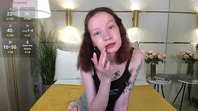 Snapshot of Mi_Mi_Mia chatting on July 2026 06:03:02 PM Mi Mi Mia online show from July 2026 06:03:02 PM