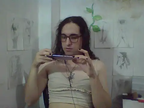 Snapshot of LaCuerva chatting on June 2026 05:26:02 PM LaCuerva online show from June 2026 05:26:02 PM