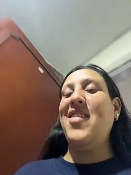 Snapshot of Cloe-Fire chatting on May 2026 11:05:01 AM Cloe-Fire online show from May 2026 11:05:01 AM