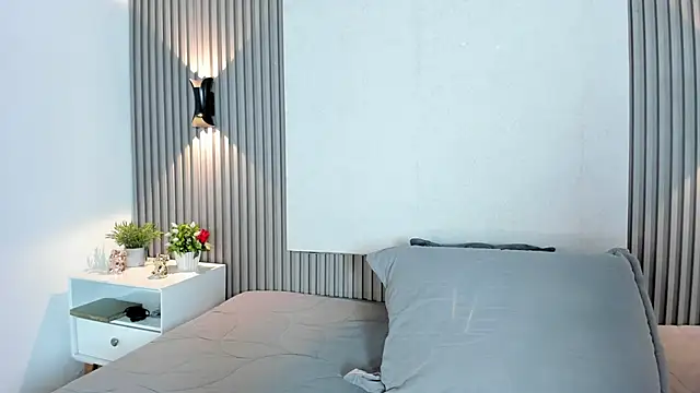 Alexa Zc online show from June 2026 11:57:02 AM