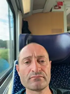 Snapshot of vladgree chatting on May 2026 04:47:02 PM vladgree online show from May 2026 04:47:02 PM