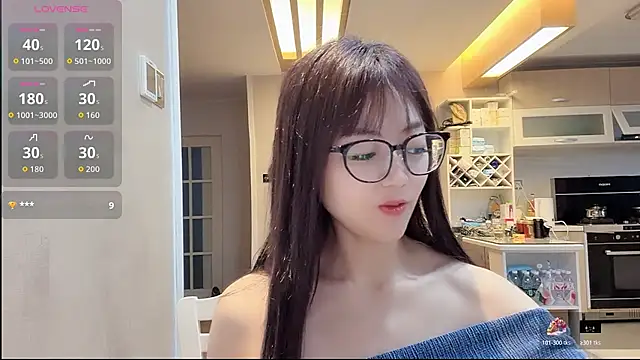 weeeoooo online show from May 2026 11:16:02 AM