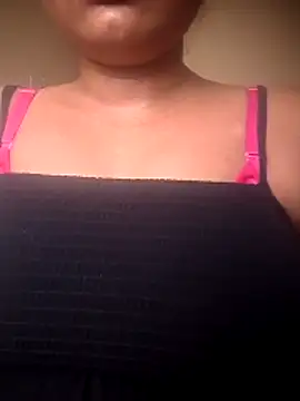 Snapshot of Saniya_Gs chatting on May 2026 07:47:01 AM Saniya Gs online show from May 2026 07:47:01 AM