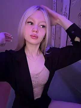Velvet Doll  online show from May 2026 06:41:02 AM