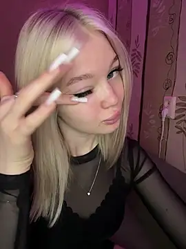 Velvet Doll  online show from May 2026 04:09:02 AM