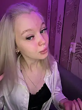 Velvet Doll  online show from June 2026 04:24:01 AM