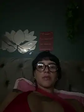 Snapshot of MartinadeCaxias chatting on May 2026 06:37:01 PM MartinadeCaxias online show from May 2026 06:37:01 PM