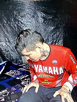 demoni0802 online show from May 2026 01:56:01 AM