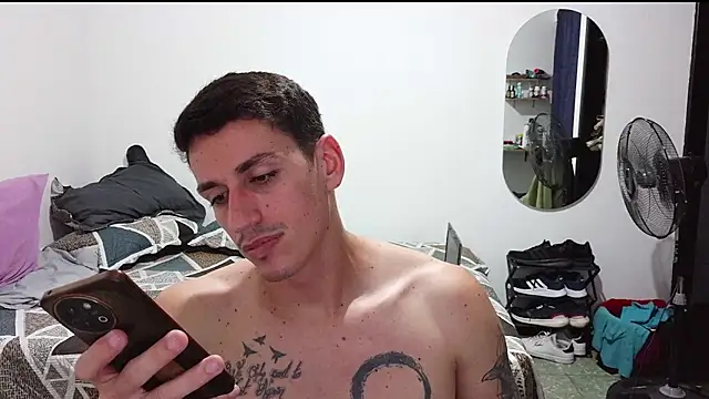 Snapshot of RaulRico chatting on August 2026 02:46:02 AM RaulRico online show from August 2026 02:46:02 AM