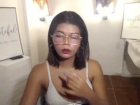 charlene pretty online show from June 2026 07:23:02 PM