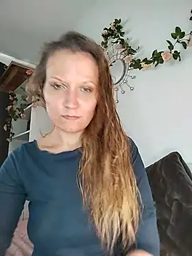 Candy Cougar online show from July 2026 07:03:01 AM