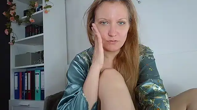 Candy Cougar online show from July 2026 06:49:02 AM