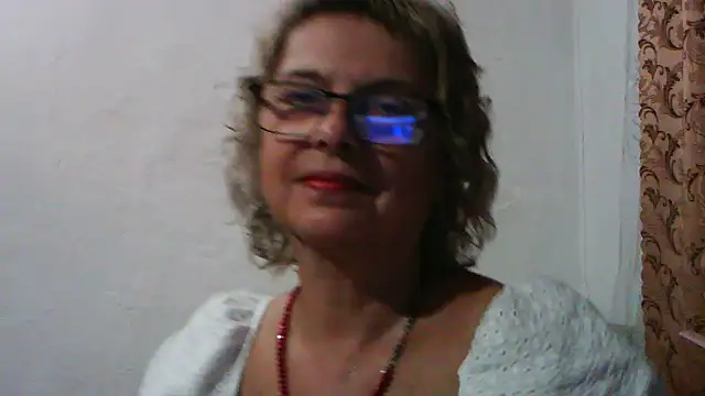 Snapshot of ElizabethGorden chatting on August 2026 05:29:02 PM ElizabethGorden online show from August 2026 05:29:02 PM
