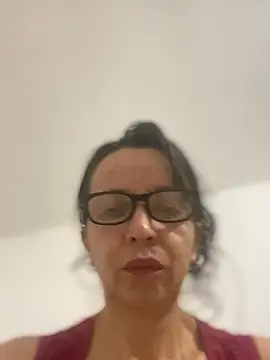 Soy Camila8 online show from May 2026 12:28:02 AM