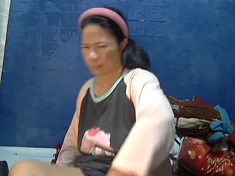 hotchilimom online show from October 2025 12:44:02 AM