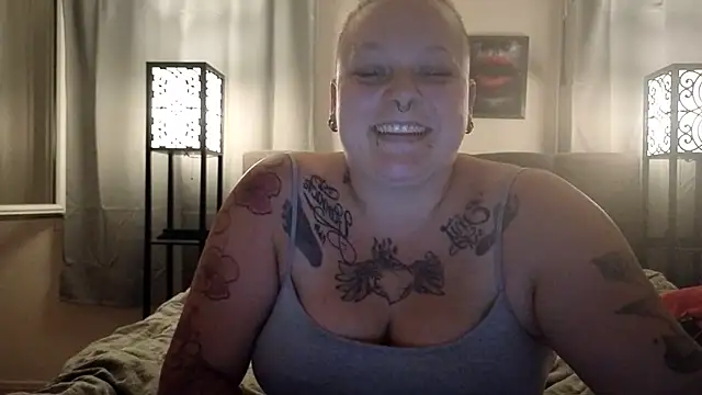 Lady Peggi online show from June 2026 08:53:02 PM