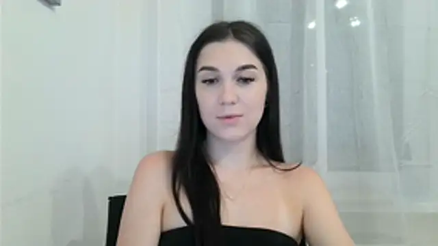 Snapshot of Katiee_Foxi chatting on July 2026 08:12:02 PM Katiee Foxi online show from July 2026 08:12:02 PM