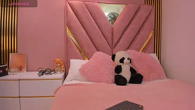 Anny bakers  online show from August 2026 11:41:02 AM