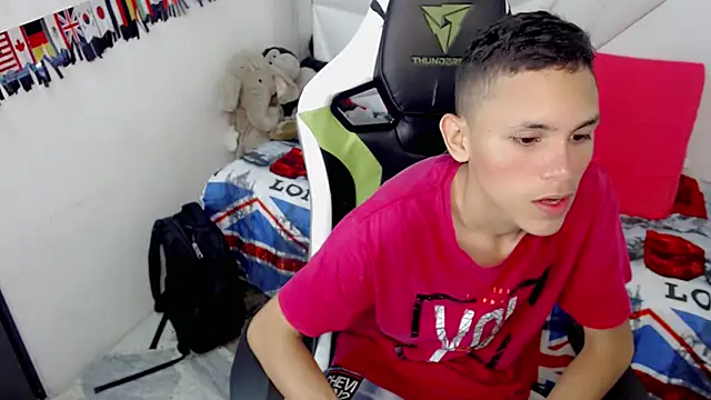 sombra 18 online show from May 2026 03:25:02 AM