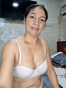 Snapshot of Rosa1079 chatting on May 2026 04:07:02 AM Rosa1079 online show from May 2026 04:07:02 AM