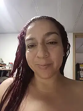 Snapshot of Tumilf chatting on May 2026 11:51:02 AM Tumilf online show from May 2026 11:51:02 AM