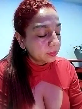 Snapshot of Tumilf chatting on June 2026 12:32:02 AM Tumilf online show from June 2026 12:32:02 AM
