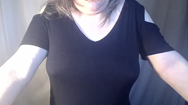 Snapshot of supernipll chatting on May 2026 04:07:01 AM supernipll online show from May 2026 04:07:01 AM