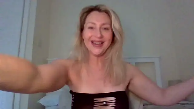 Babe blond online show from June 2026 08:06:01 AM