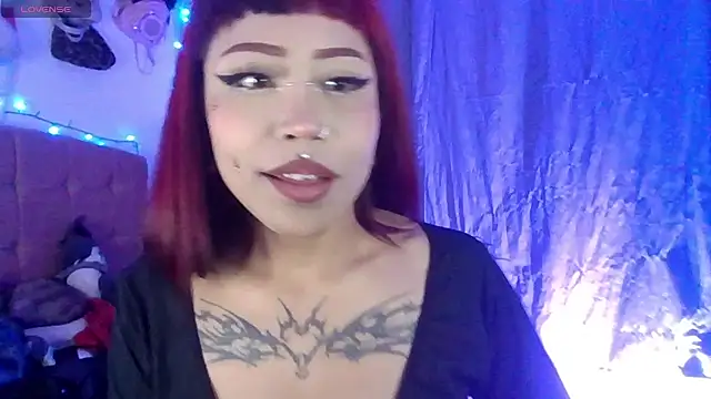 Snapshot of suky_fox chatting on July 2026 11:47:01 PM suky fox online show from July 2026 11:47:01 PM
