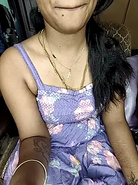 Snapshot of Tamil__Thara003 chatting on June 2026 06:40:02 AM Tamil Thara003 online show from June 2026 06:40:02 AM